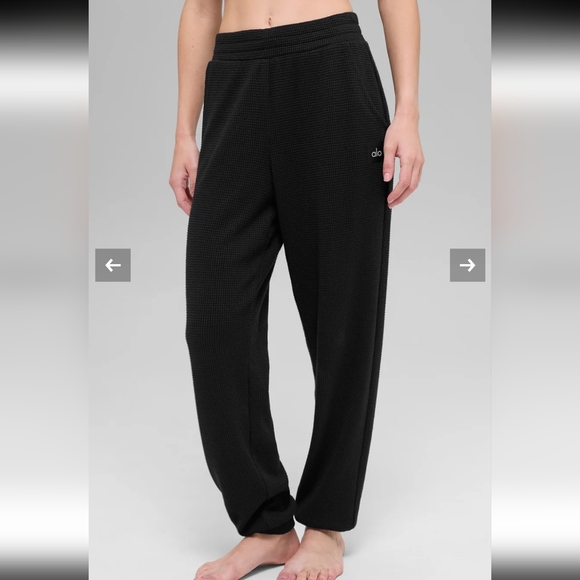ALO Yoga Pants - ALO Yoga Women's Black Waffle Knit Joggers